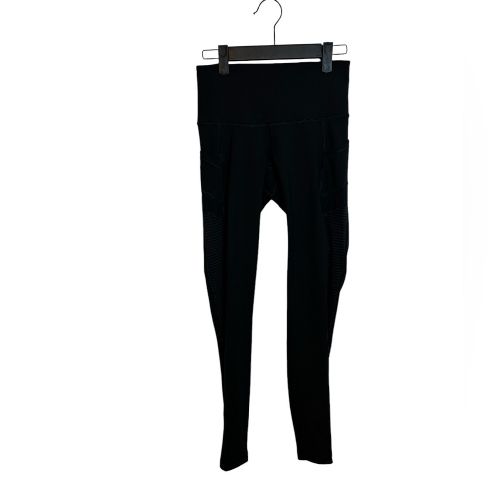 Old Navy Active Black Mesh Pocket Leggings